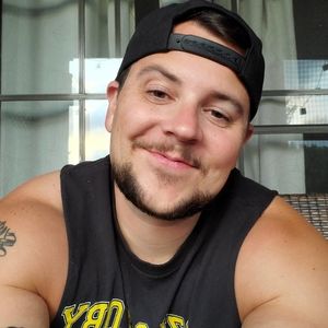 Meet your Posher, Cameron